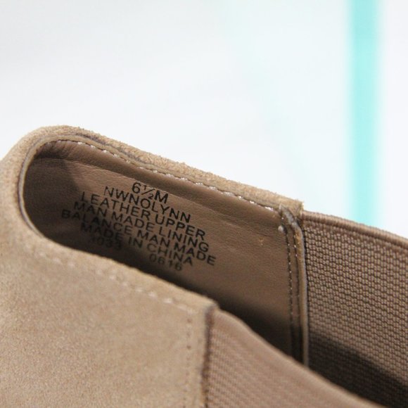 Nine West Chelsea Boots sz 6.5 Women Suede Ankle Bootie Pull on Shoes - Picture 6 of 8